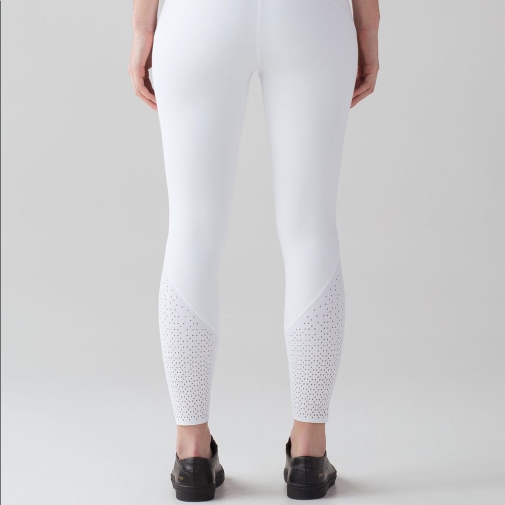 Lulu lemon anew tight, only worn once